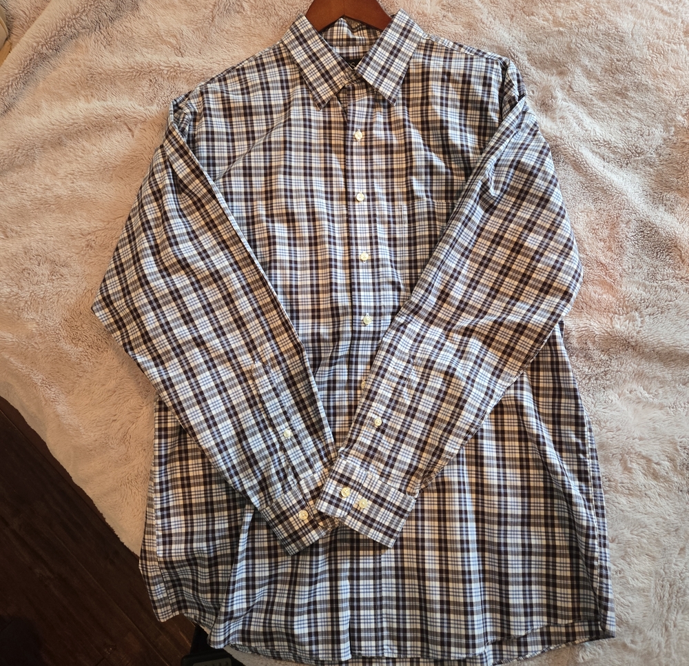 Jos. A. Bank Men's Plaid Button-Down Shirt in Blue, White & Brown